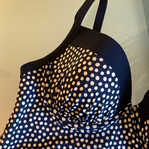 BODEN Navy and White Tankini Top Size 34C - Picture 3 of 8